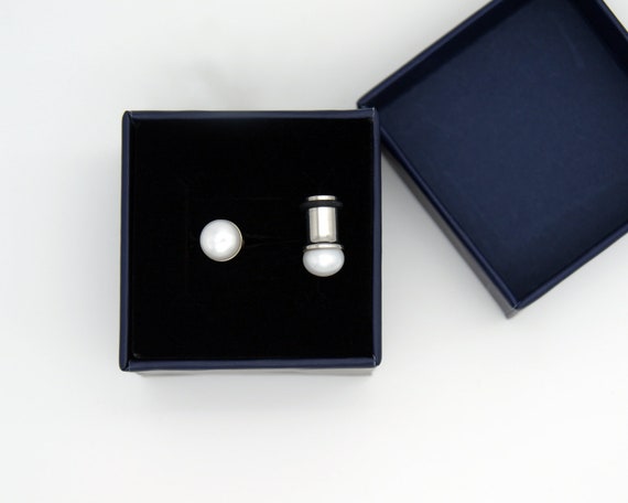 Pearl Wedding Ear Plugs,Tunnels for Gauges in Gold/Rose Gold Color, size available in 12g ,8g,6g,4g,2g,0g,00g,1/2inch,9/16inch