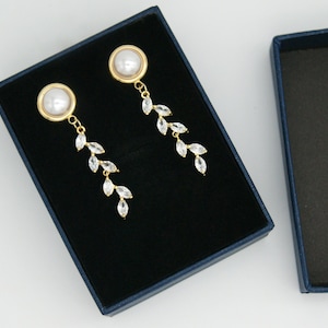 Perle mit Zirkon Hochzeit Plugs / Piercing Gauges / 8g ,6g ,4g ,2g ,0g ,00g ,1/2, 9/16 , 5/8 ,11/16 ,3/4 ,1 inch Crystal Gauges
