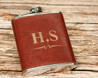 Personalized Flasks with Initials for Groomsmen | Leather Groomsmen Flasks | Custom Leather Flask | Monogram Flasks