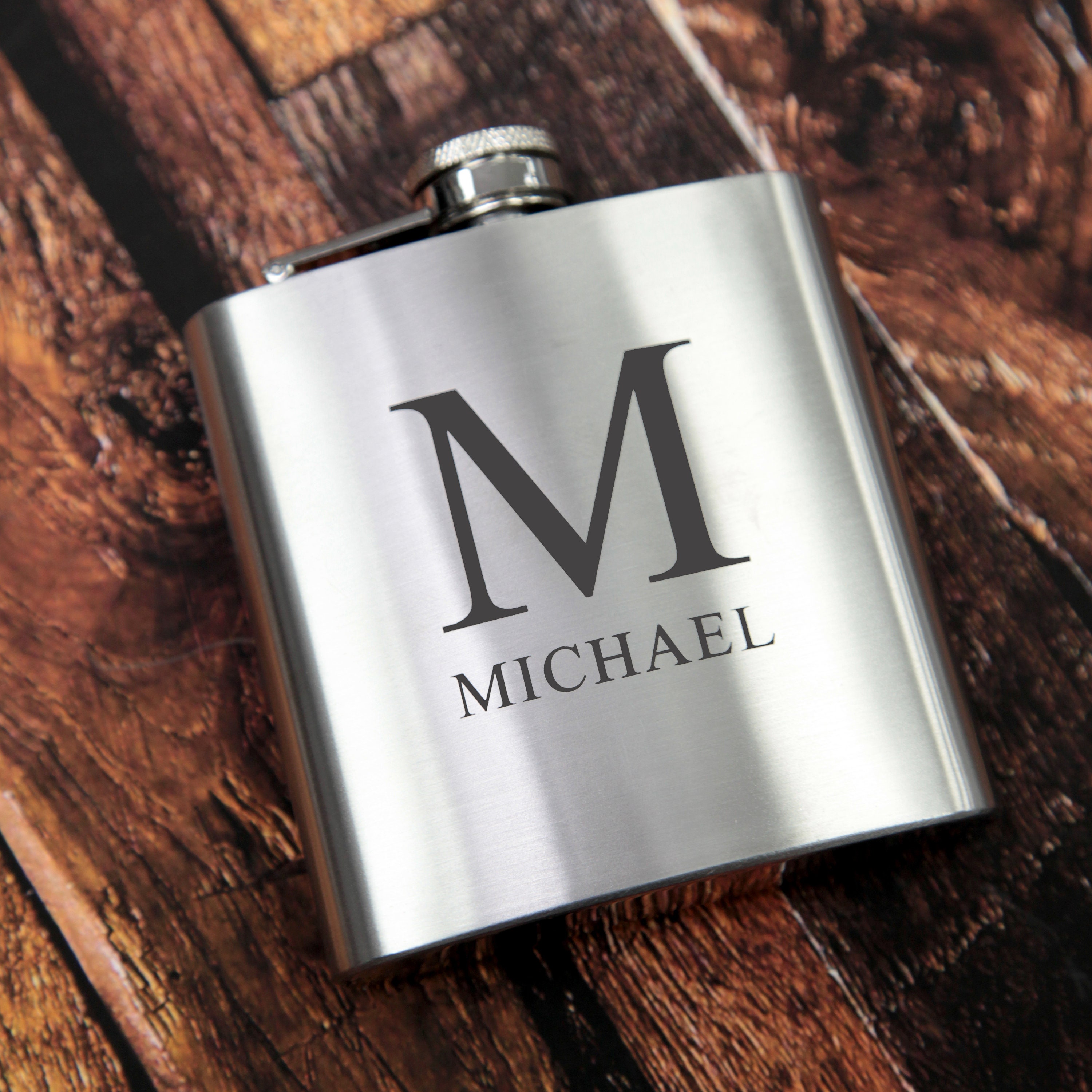 Personalised Engraved Hip Flask Personalized Engraved Hip Flask - Custom Gift For Wedding, Birthday, Christmas, Fathers Day & Special Occasions Hip Flask Delivery - Foto 5