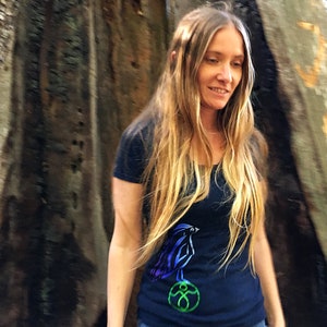 Organic Hemp V-Neck • Messenger • Blue •  Sustainable Clothing