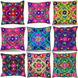 Housse de coussin indien Kantha par Online Big Bazar pour décoration d'intérieurs à fil de