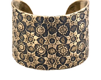 Bronze Love Goddess Cuff