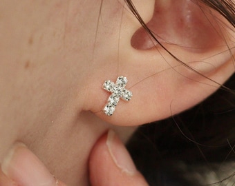 Swarovski crystal cross stud earrings  - crystal cross - Swarovski crystal - cross jewellery - silver earrings - gold earrings - C/CROSS/EAR