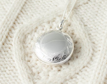 Personalised sterling silver patterned round locket - photo locket - engraved necklace - personalised locket - personalised gift -G2-LO-3507