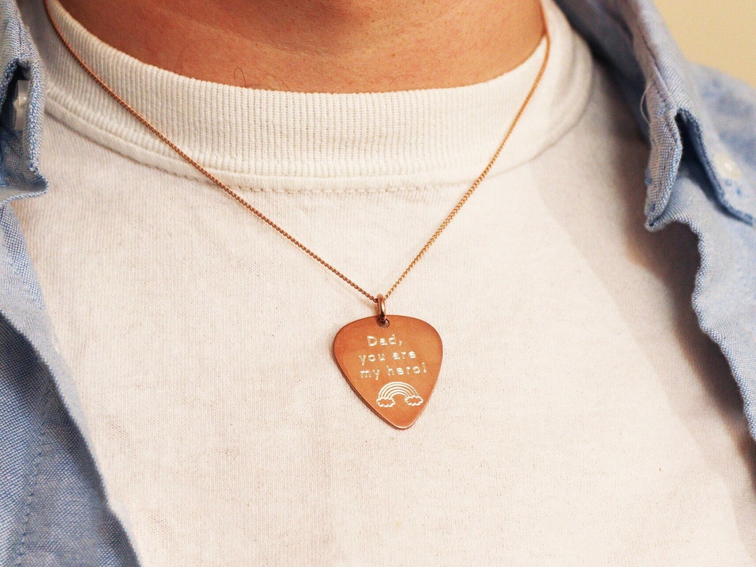 Flongo Gitarren Plektrum Halskette Gold Totenkopf - Edelstahl Musik Geschenk Für Gitarristen