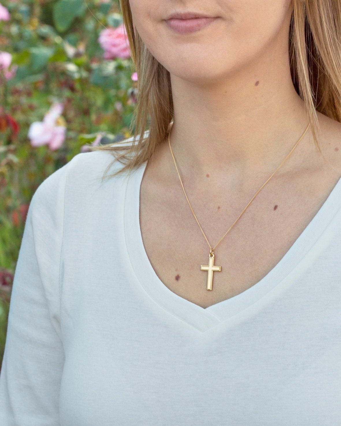 9ct Rolled Gold Cross Pendant With 