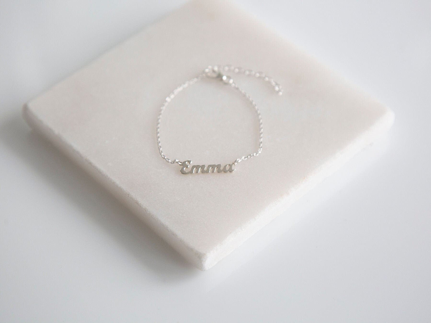 Minimalist Sterling Silver Chain Bracelet - Personalized Monogram Initials  - Crossed Arrows - The Basics: Rectangle ID Plate - SPUNK by CM