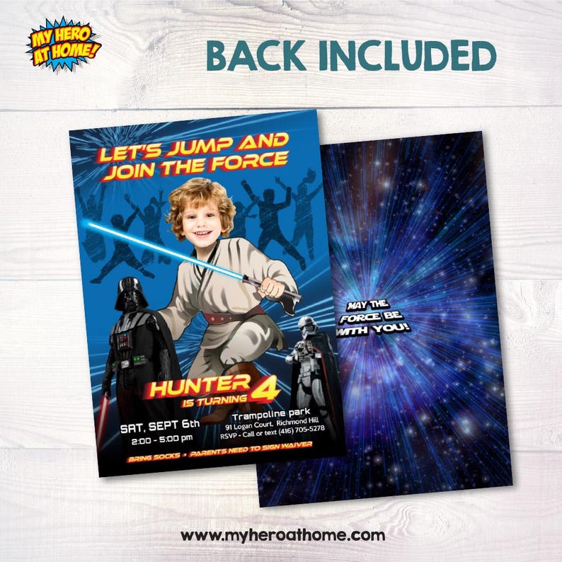 K&ouml;nnte beinhalten: Star Wars-Motto-Geburtstagseinladung. Auf der Vorderseite ist ein Kind als Jedi mit einem Lichtschwert abgebildet, mit dem Text "LET'S JUMP AND JOIN THE FORCE". Die R&uuml;ckseite hat ein Weltraum-Design mit dem Text "MAY THE FORCE BE WITH YOU!"
