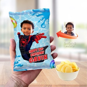 Miles Stimmungs Pool Party Chipstüten, Miles Morales Splash Party Snackstüten, Spiderverse Chipsbeutel Etiketten, Spiderverse Poolparty. 2306CB