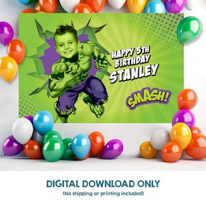 Op de afbeelding: Een groene en paarse verjaardagbanner met een cartoonafbeelding van de Hulk. De banner zegt "Happy 5th Birthday Stanley Smash!"