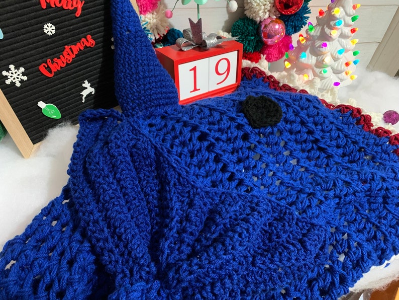 Shark Blanket Adult/Teen Size, Blue, Crochet image 1