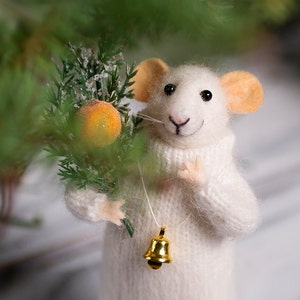 Needle Felted mouse , Woolen mouse  , Art Doll , Waldorf animal , Eco-friendly