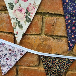 Pink floral vintage bunting. 3 Meters. Double sided. White trim. Girls bunting