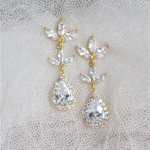 Wedding Jewelry for Brides, Bridal Earrings, Bridal Wedding Jewelry, Gold Crystal Dangle Earrings, Bride Jewelry, Crystal Sprout Earrings L