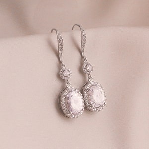 Wedding Jewelry for Brides, Bridal Earrings, Silver Dangle Earring, Bride Earrings, Wedding Earrings, Wedding Jewelry, Silver Oval Earrings