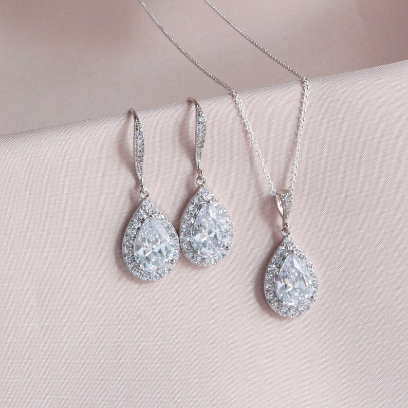 Crystal Silver Dangle Earring Necklace SET, Crystal Dangle Earrings, Wedding Jewelry for Brides, Bridal Jewelry, Silver Teardrop Earrings image 1