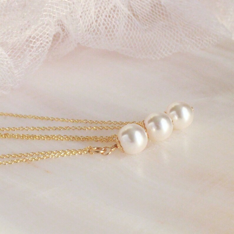 Bridesmaids Wedding Jewelry Bride/'s Wedding Gift Wedding Jewelry for Brides Bridal Party Gift Wedding Jewelry Gift White Pearl Necklace