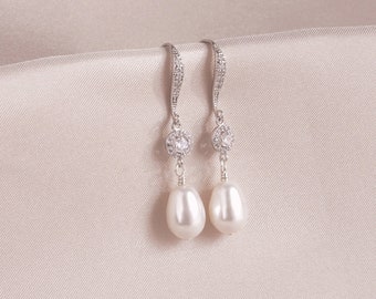 Silver Dangle Pearl Earrings, Bridal Earrings, Wedding Jewelry for Brides, Bride Pearl Jewelry, Pearl Dangle Earrings, Pear Pearl Earrings