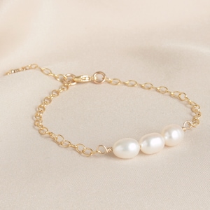 3 Freshwater Pearl Gold Bracelet, White Pearl Gold Bracelet, Bride Pearl Wedding Jewelry Gift, Bridal Pearl Jewelry, Wedding Pearl Jewelry