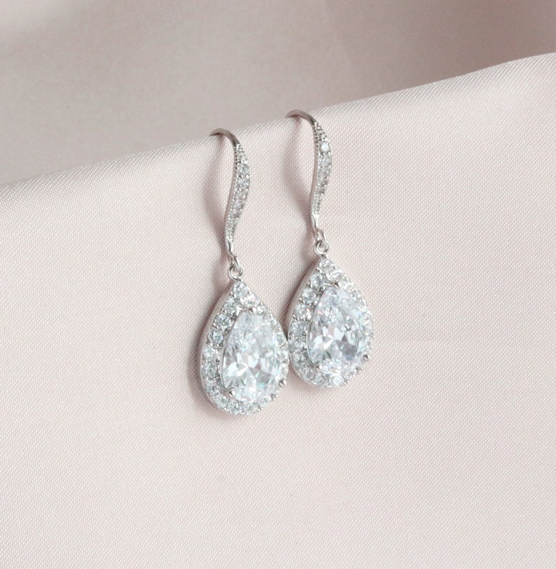 Crystal Silver Dangle Earring Necklace SET, Crystal Dangle Earrings, Wedding Jewelry for Brides, Bridal Jewelry, Silver Teardrop Earrings image 2
