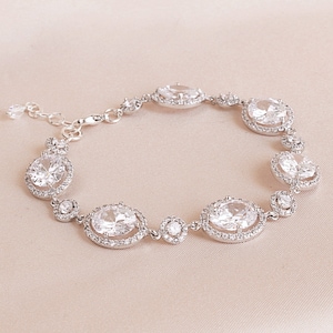 Silver Halo Oval Crystal Bracelet, Bride's Gift, Wedding CZ Bracelet, Bride Silver Crystal Bracelet, Bride Wedding Jewelry, Crystal Bracelet