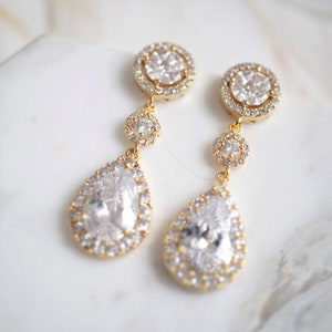 Wedding Jewelry for Brides, Gold Halo Crystal Post Earring, Gold Halo Crystal Post Earrings, Gold Halo CZ Post Earring, Dangle Earrings