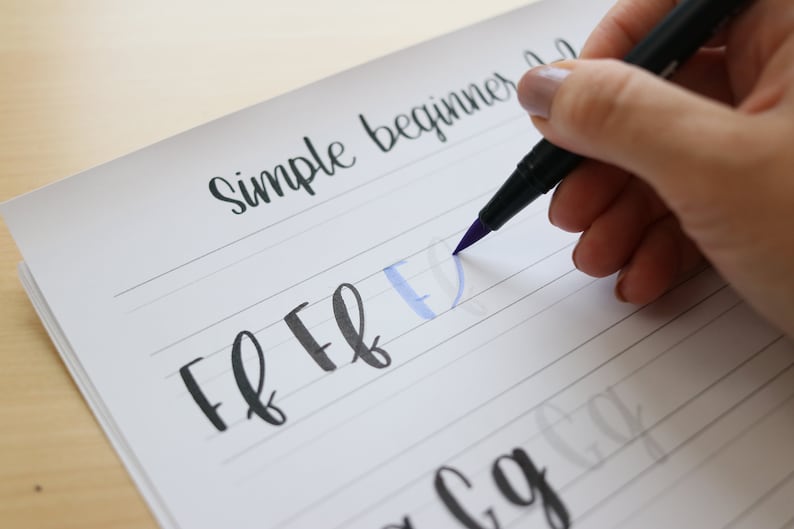 Principiante di lettering a pennello Cartella di lavoro pratica semplice handlettering foglio di lavoro stampabile per scritte a mano Guida alla calligrafia moderna TwoEasels immagine 6