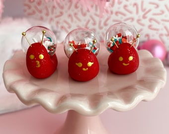 Christmas Shaker Snail: Polymer Clay Fidget Figurine with Snow Globe Shell