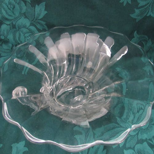 Vintage discount Heisey Cornucopia Centerpiece Bowl, NICE