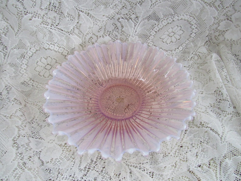 Vintage Fostoria Pink Opalescent Heirloom Glass Bowl