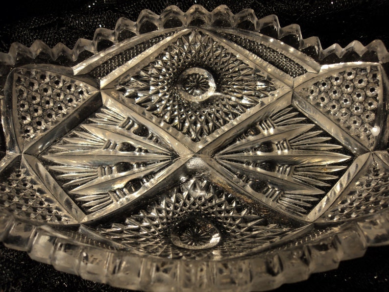 Imperial Nucut Glass Pickle Dish