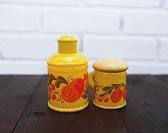 60s Vintage Avon Glass Jars // Pennsylvania Dutch Cosmetic // Set of Two // Fruit Print // Retro Mod Collector Powder Sachet / Yellow Orange