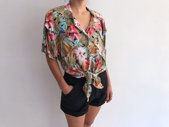 80s Vintage Tropical Floral Tie Front Shirt // Cro