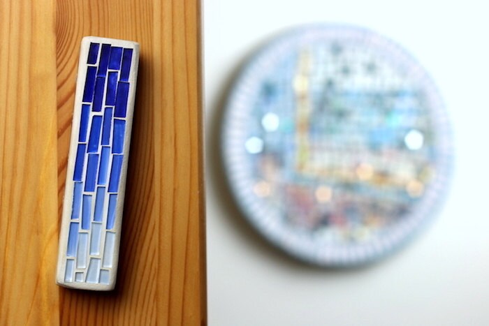 Mezuzah, Blue Mezuzah Case, Cadeau Juif, Mariage Juif et Pendaison de Crémaillère Juive, Mosaïque Me