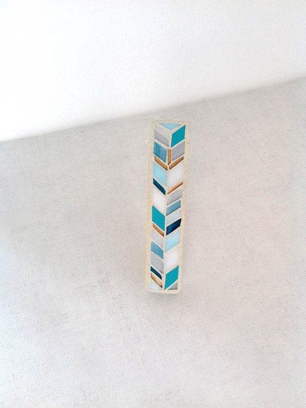Étui à Mezouza, Judaïque Contemporaine, Mosaïque Géométrique Turquoise Clair Cadeau de Pendaison Cré