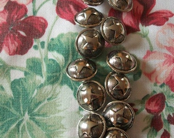 Set of 15 button