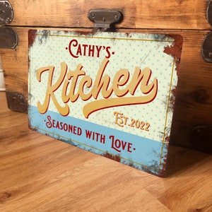 Personalised Kitchen Retro Sign Metal Wall Door Signage - Galley Room Vintage 1950s Tin Plaque - Waterproof A4 Aluminium - 200mm x 305mm