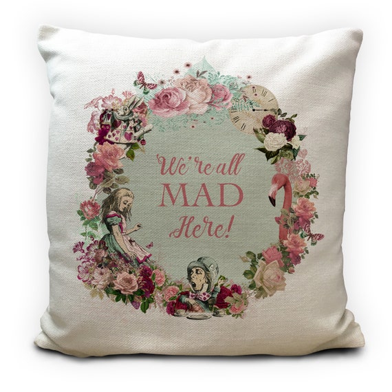 Alice in Wonderland Mad Hatter Bonkers Crème Coussin Chenille 2 tailles disponibles
