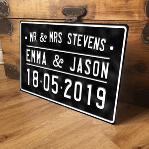 Personalizowana zabytkowa metalowa tabliczka ścienna Just Married - tablica rejestracyjna samochodu retro - wodoodporna aluminiowa tabliczka A4 - 200 mm x 300 mm