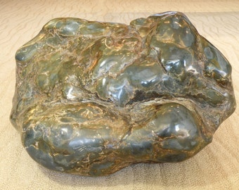 Blue Dream Jade® Botryoidal Viewing Stone