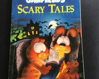vintage childrens halloween book garfields scary tales by jim davis softcover 1990
