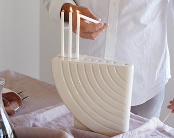 Ebraica Chanukah Menorah, Ceramic Menorah, Hanukkah Menorah, Menorah per Chanukah, portacandele menorah, regalo hanukkah, Giudaica contemporanea