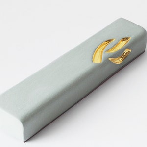 Mesusa, Keramik Mesusa, Mesusa mit Schnecke, handgefertigt in Israel, jüdisches Hochzeitsgeschenk, Einweihungsgeschenk, Israel Kunst, Mesusa, Judaica