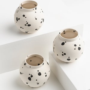 minimalistische Vase, Keramik Blumentopf, moderne Wohnkultur, Keramik Knospenvase, skandinavische moderne Blumenvase, Keramik und Keramik Blumenvasen Bild 5