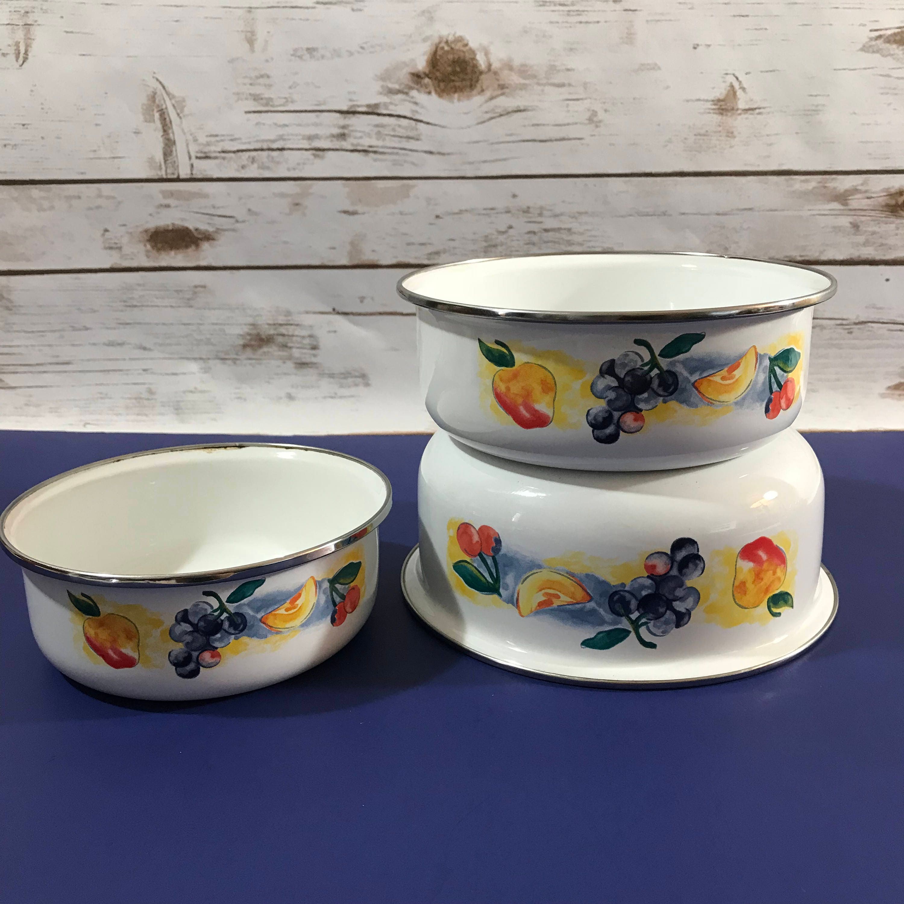 Fruit Medley Enamel Mixing Bowls - Set of 3 Enamelware Metal Nesting ... Fruit Medley Enamel Mixing Bowls - Set of 3 Enamelware Metal Nesting ...