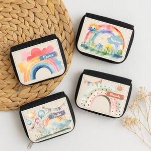 Personalisierter Kinder Geldbeutel mit Namen und Regenbogen Motiv als Geschenkidee für Mädchen oder Jungen zur Einschulung oder Kindergarten