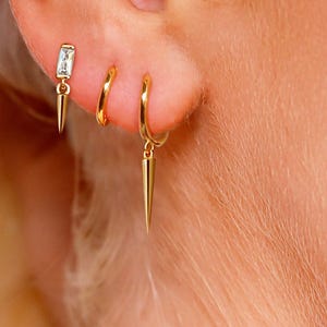 Huggie-oorringen • gouden helixring • kraakbeenring • oorringen • zilveren ring • gouden ring • kleine helixring