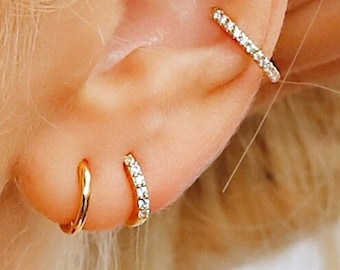 Huggie Hoop Oorbellen • gouden conch hoepel • kraakbeen hoepel • hoepel oorbellen • zilveren pave ring hoepel • tragus hoepel • kleine helix hoepel