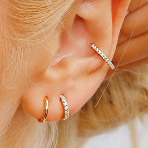 Tiny Stud Earrings - Round Minimalist Earrings - Minimalist Tiny Stud Earrings - Round Minimalist Earrings - Minimalist